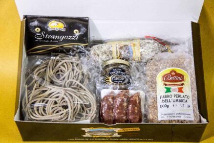 Confezione regalo di Natale "del Turista" - immagine 2